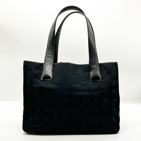 CHANEL Handbags - CHANEL Black Canvas Shoulder Bag